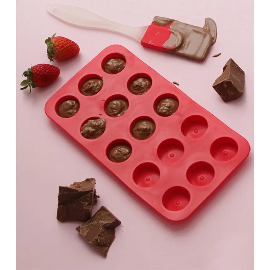 Forma de Gelo Redonda Silicone Vermelha 19,5cm — imagem 2